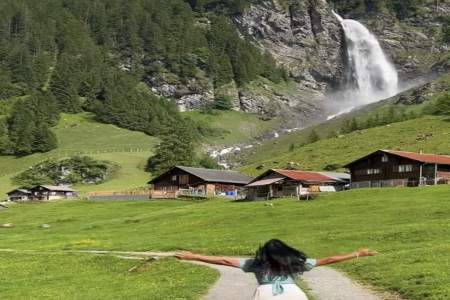 �ն�100�ֵĺ����ִ�ȫŮ��